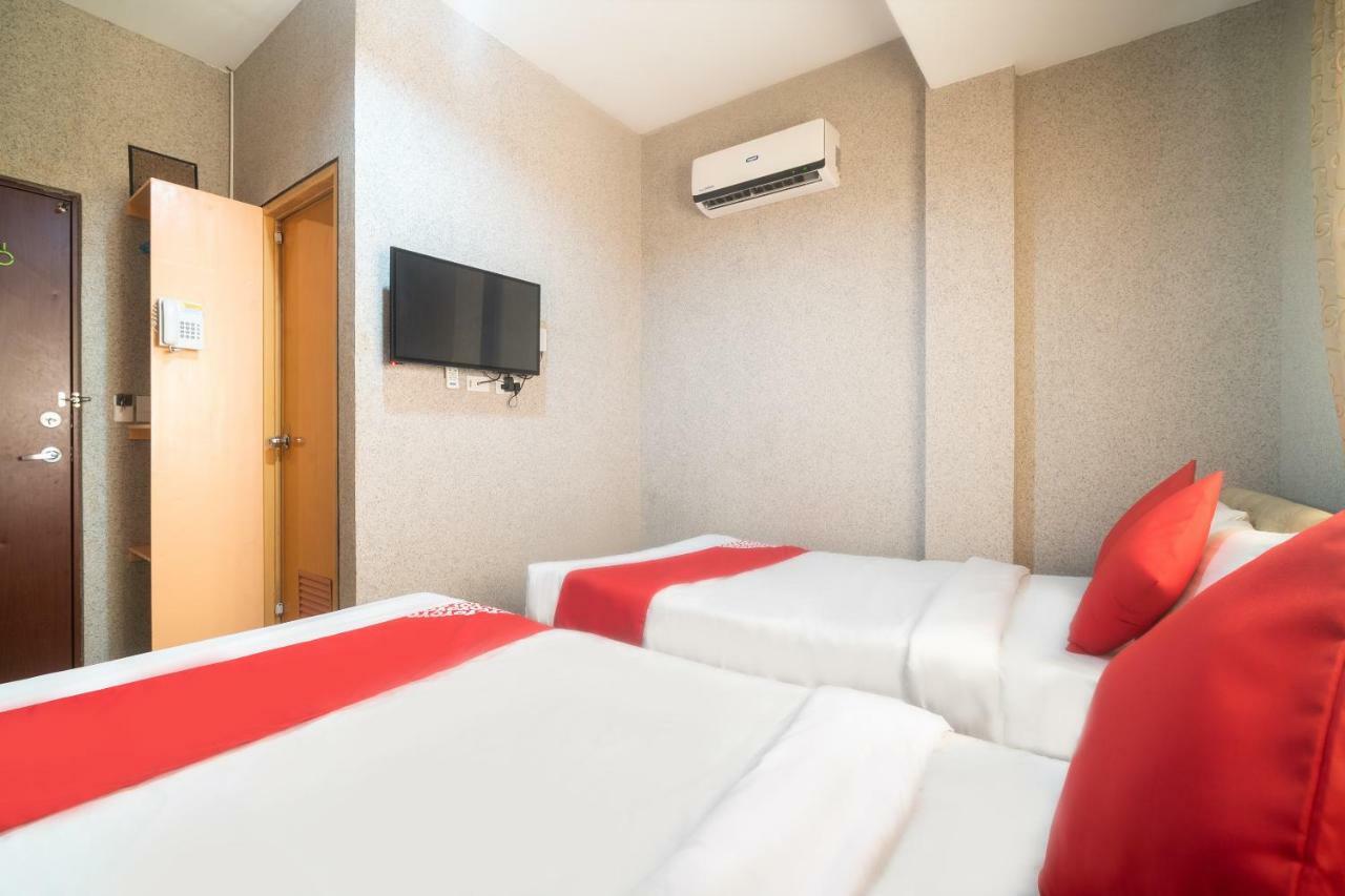 Oyo 197 Sunny Point Hotel Davao City Extérieur photo